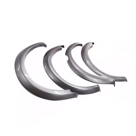 EXTENSIÓN TAPABARRO GRIS – MITSUBISHI L200 | Equipamiento Automotriz